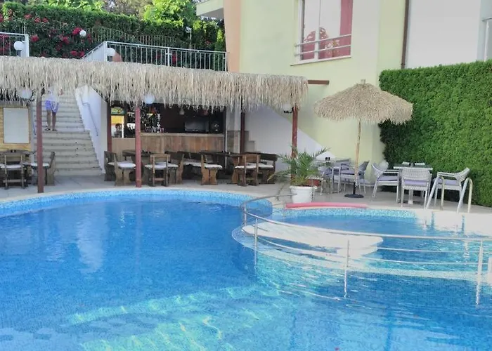 Alex S Nadhernym Panoramatickym Vyhledem Na * Sveti Vlas