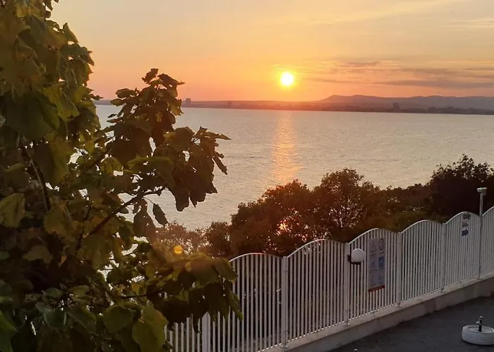 Διαμέρισμα Alex S Nadhernym Panoramatickym Vyhledem Na