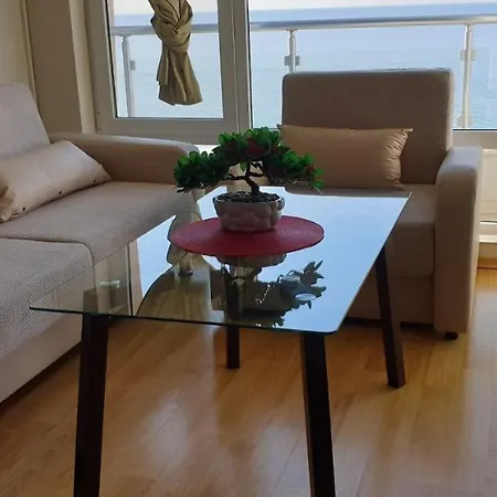 Alex S Nadhernym Panoramatickym Vyhledem Na דירה סבטי ולאס